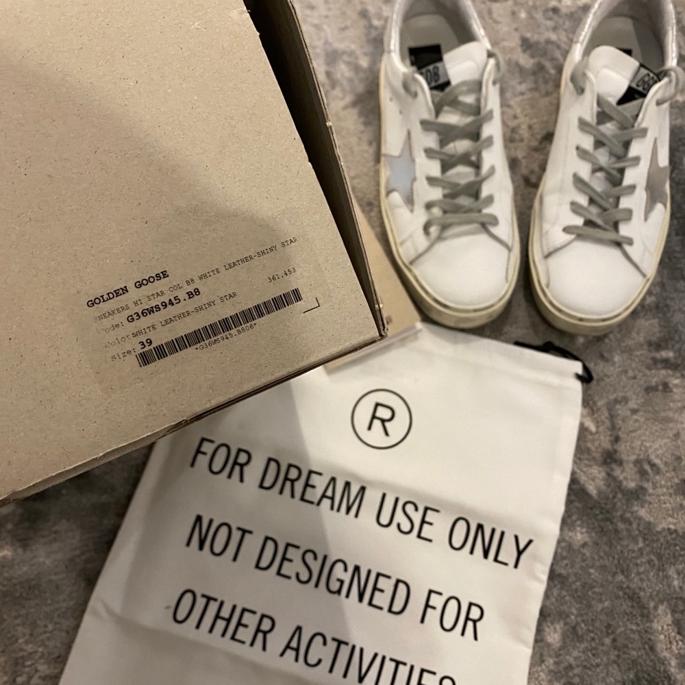 SOLD - Hi Star metallic golden goose sneakers - Picture 5 of 7